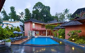 Deshadan Cliff & Beach Resort,Varkala